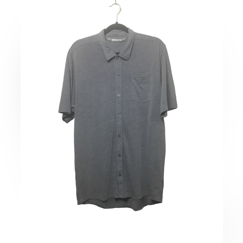 Travis Mathew gray short sleeve button down shirt. Large
